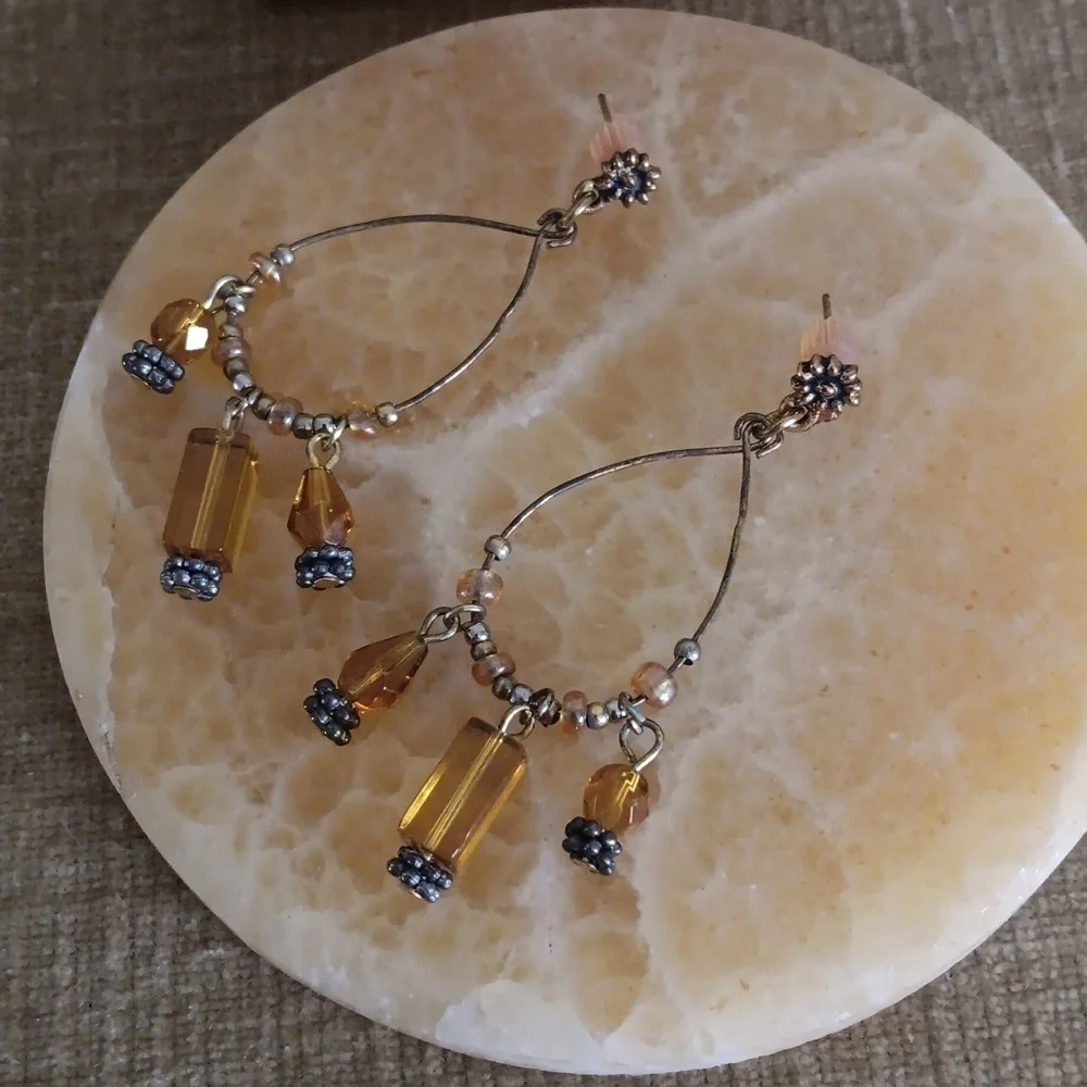 Delicate Amber Beaded Tear Drop Flower Hoop Post Earrings